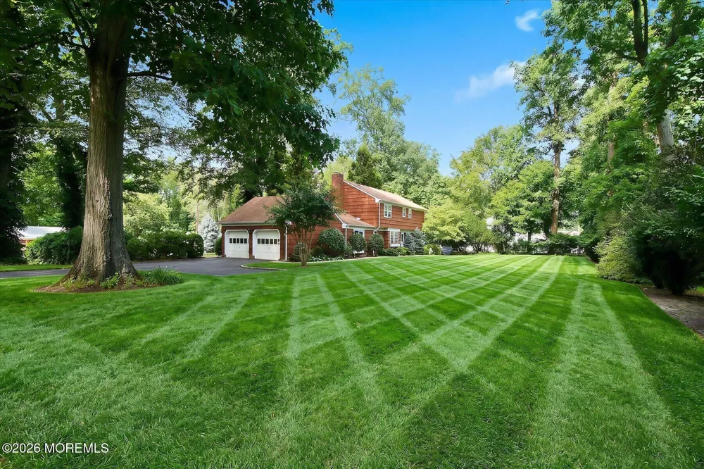 76 Tall Timber Road Middletown, NJ 07748