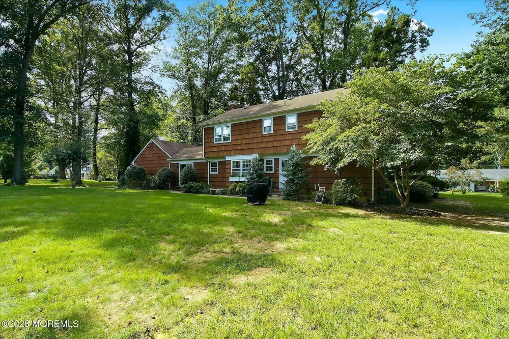 76 Tall Timber Road Middletown, NJ 07748