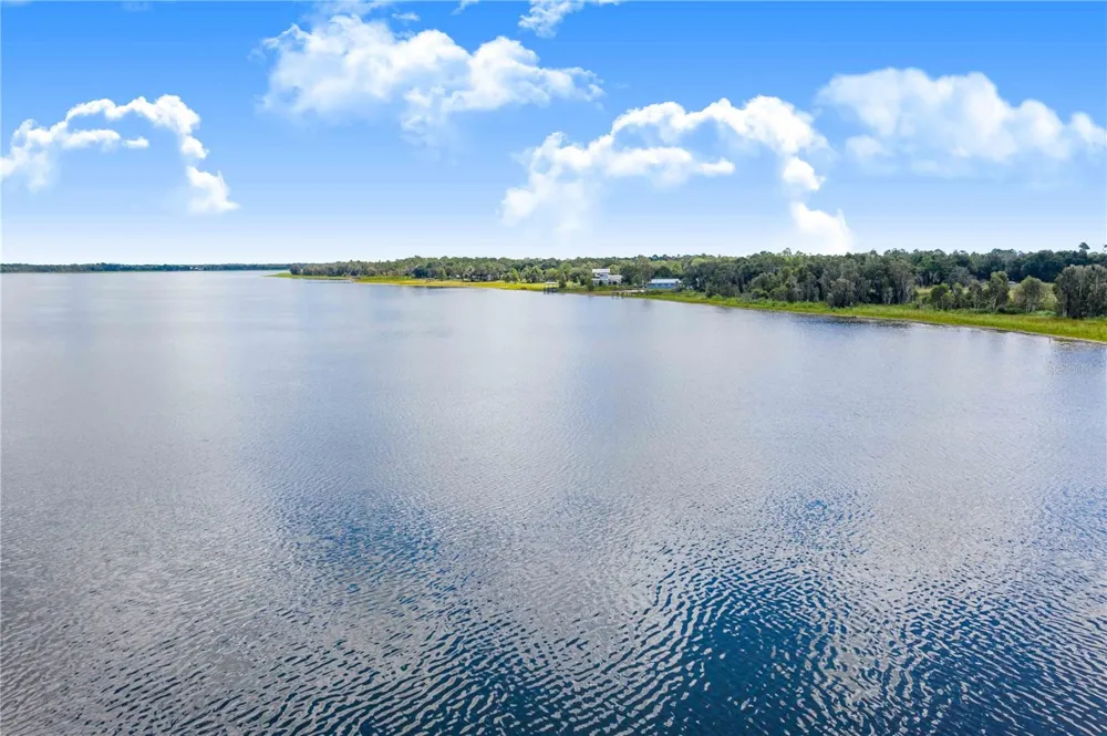 2427 BLACK ROAD Fort Meade, FL 33841