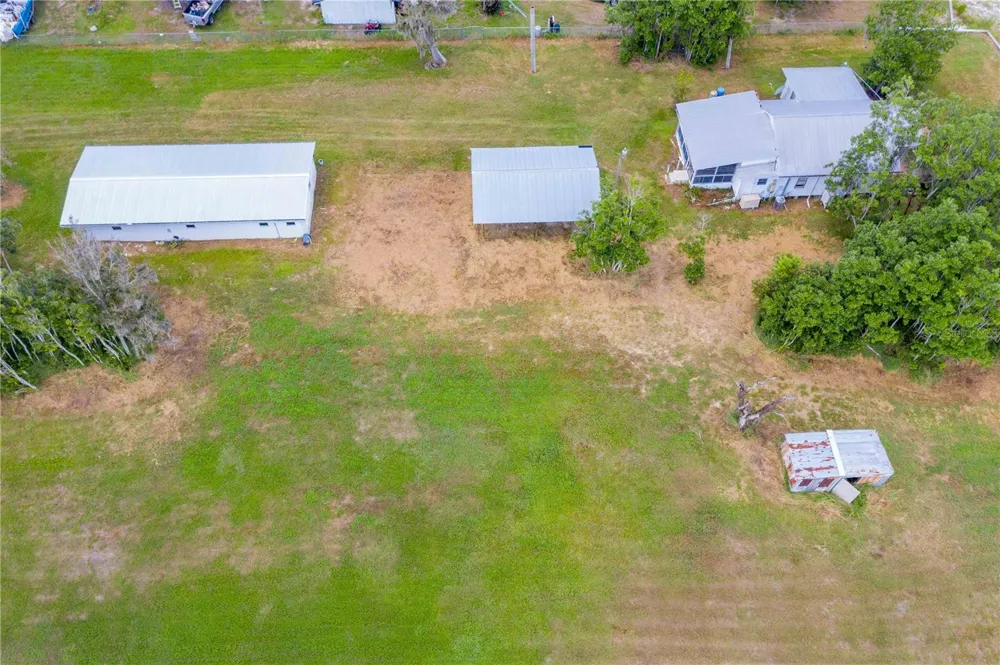 2427 BLACK ROAD Fort Meade, FL 33841