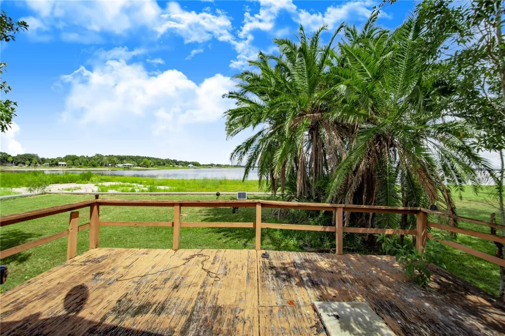 2427 BLACK ROAD Fort Meade, FL 33841
