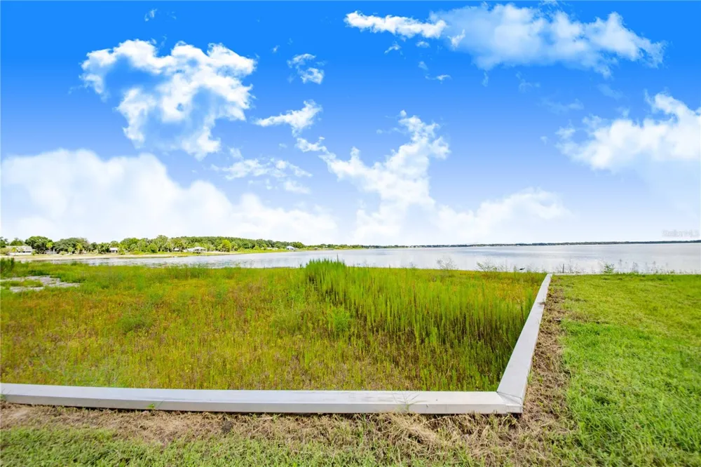 2427 BLACK ROAD Fort Meade, FL 33841