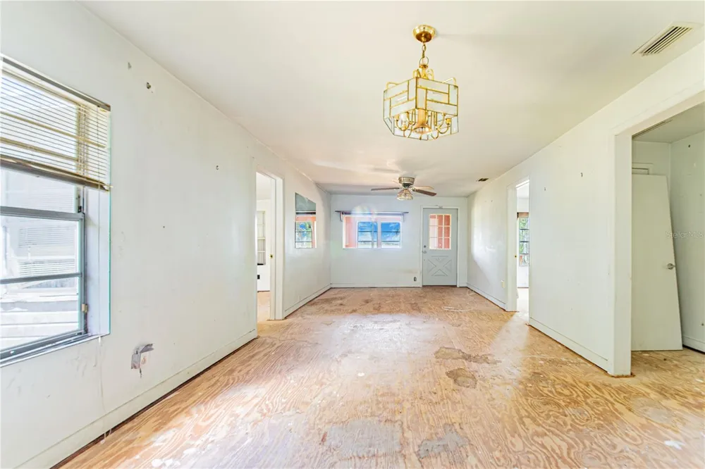 2427 BLACK ROAD Fort Meade, FL 33841