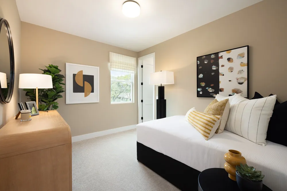 8024 Bird Song Circle Austin, TX 78745