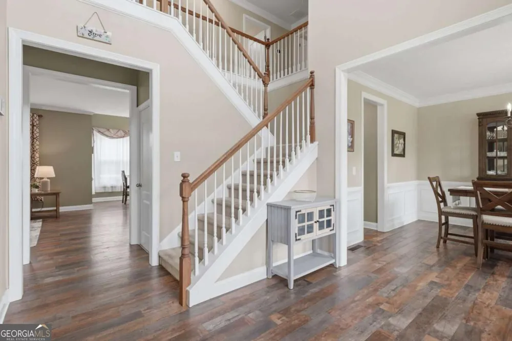 8205 Applewood CT Gainesville, GA 30506