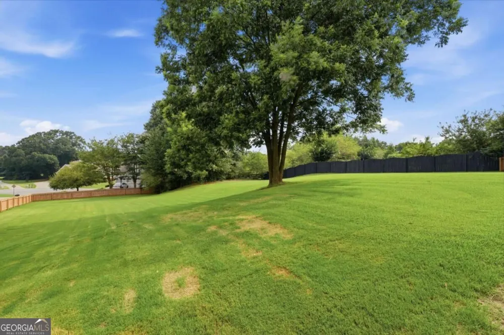 8205 Applewood CT Gainesville, GA 30506