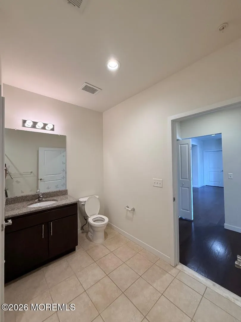 226 Luca Drive Piscataway, NJ 08855