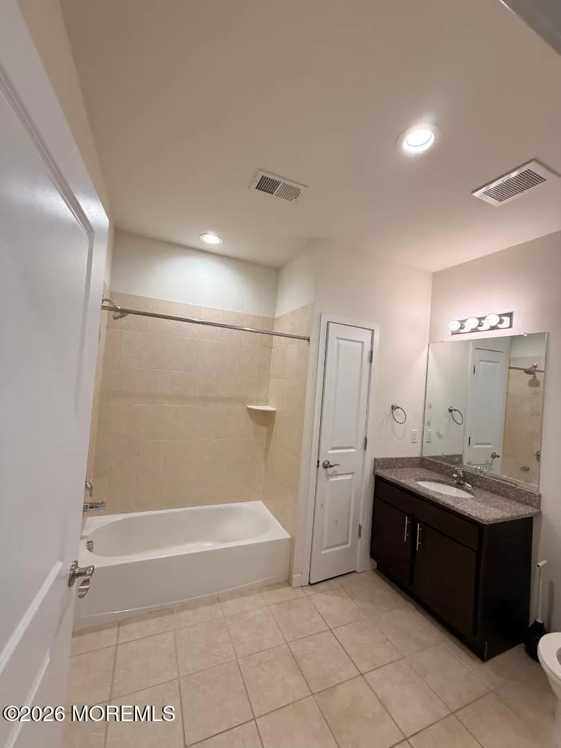 226 Luca Drive Piscataway, NJ 08855