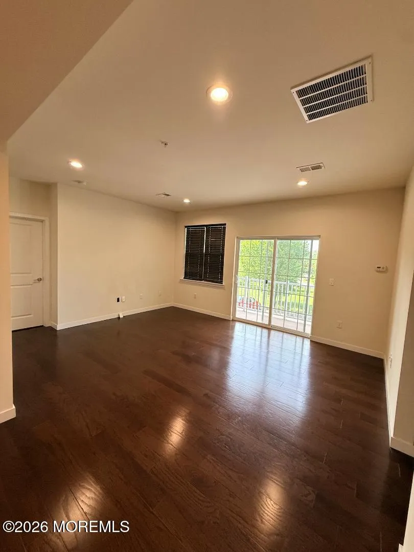 226 Luca Drive Piscataway, NJ 08855