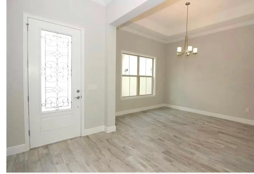 2512 DIAMOND RIDGE COURT Orlando, FL 32835