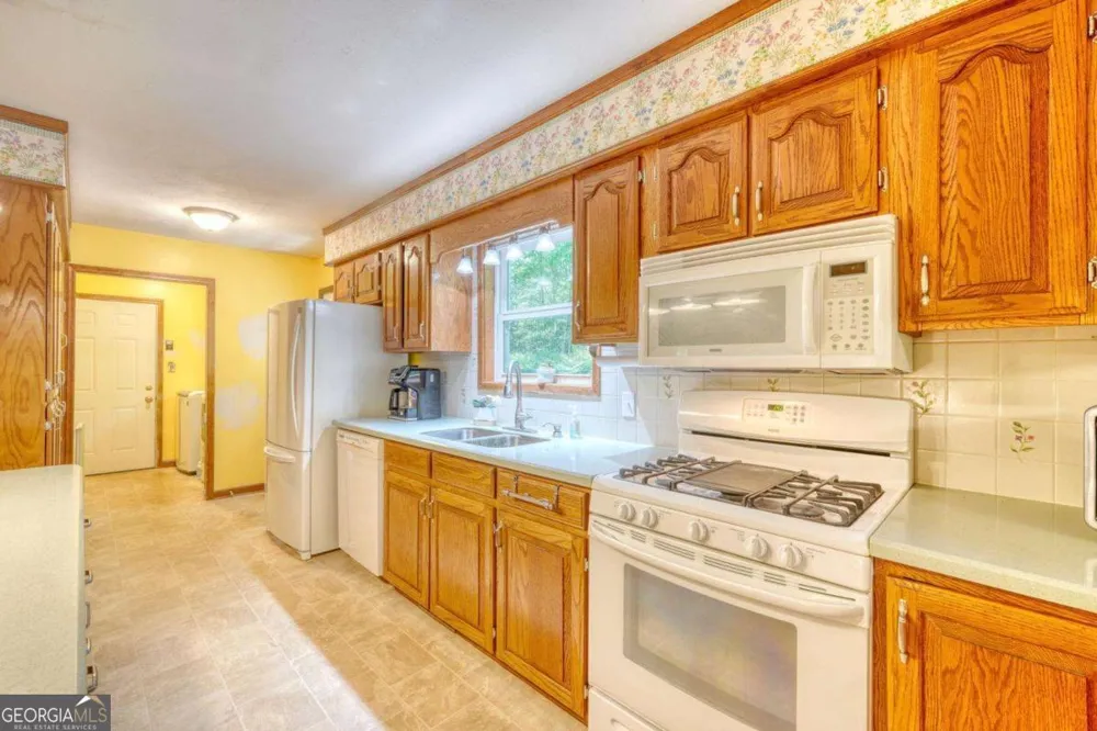 109 Pisgah DR Blairsville, GA 30512