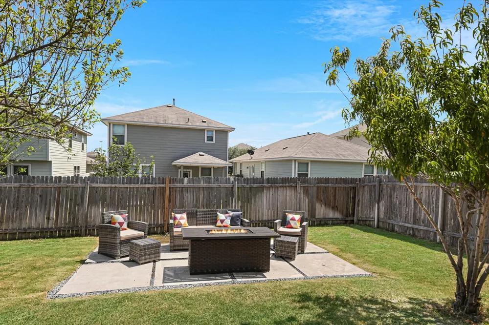 225 Vestral Road Buda, TX 78610