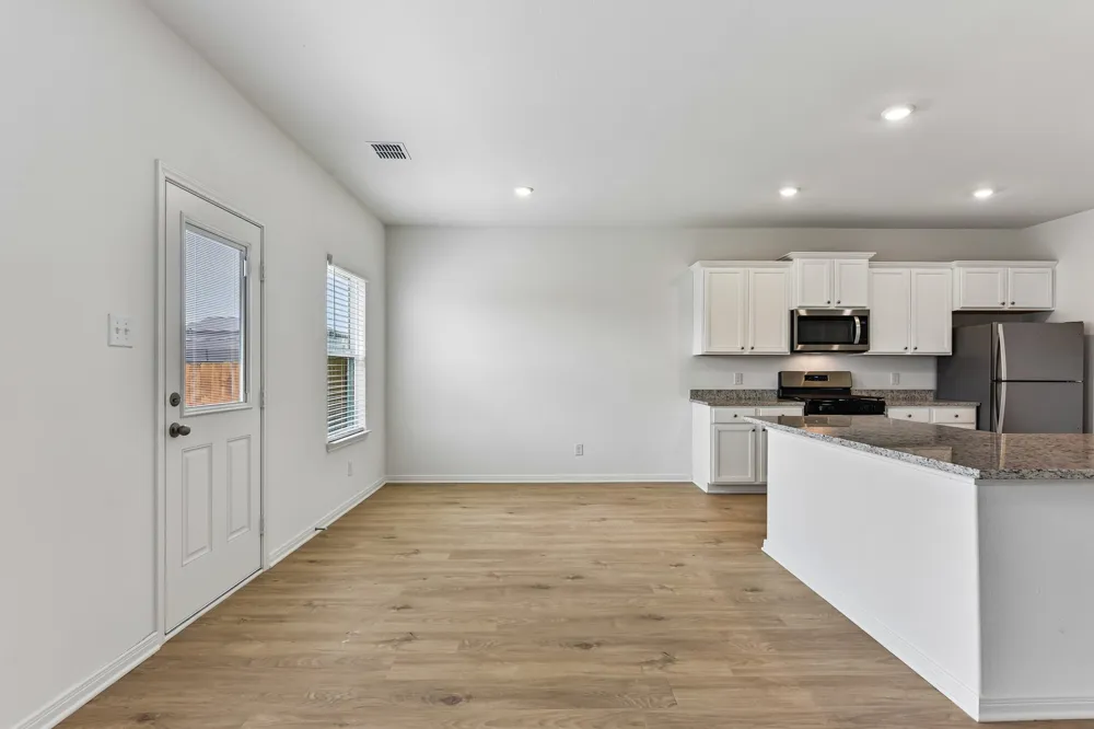 235 Surrey Oaks Maxwell, TX 78656