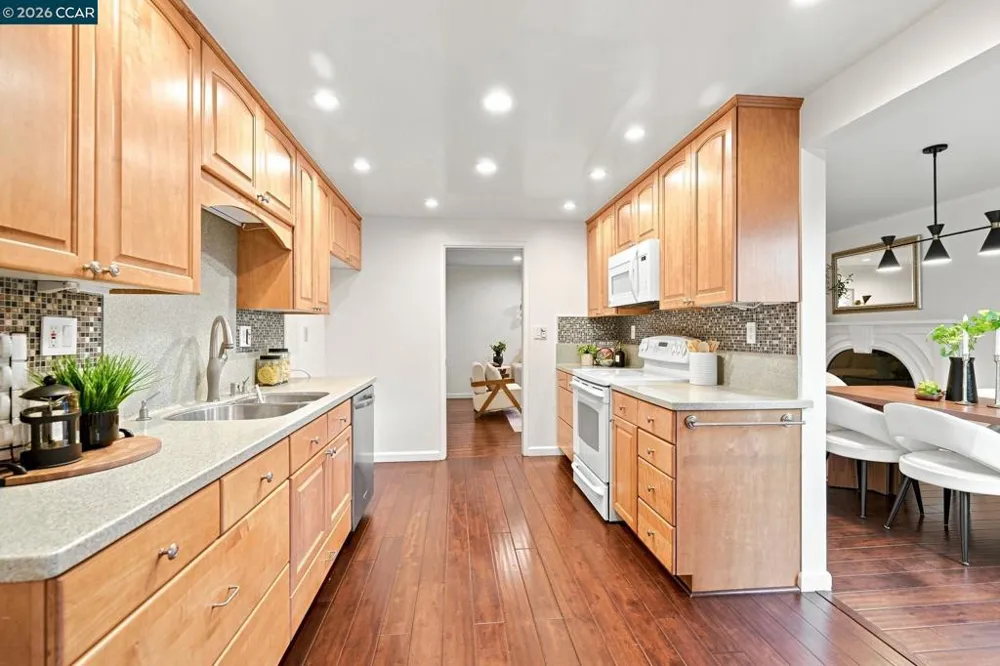 79 Fountainhead Ct Martinez, CA 94553