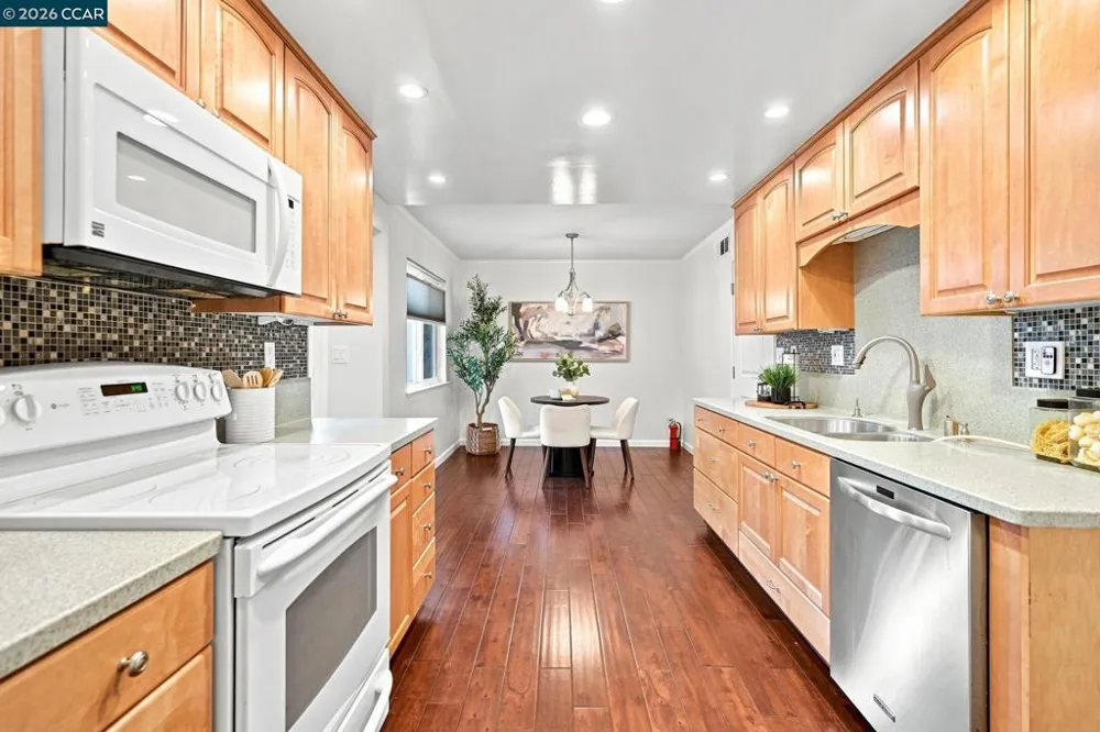 79 Fountainhead Ct Martinez, CA 94553