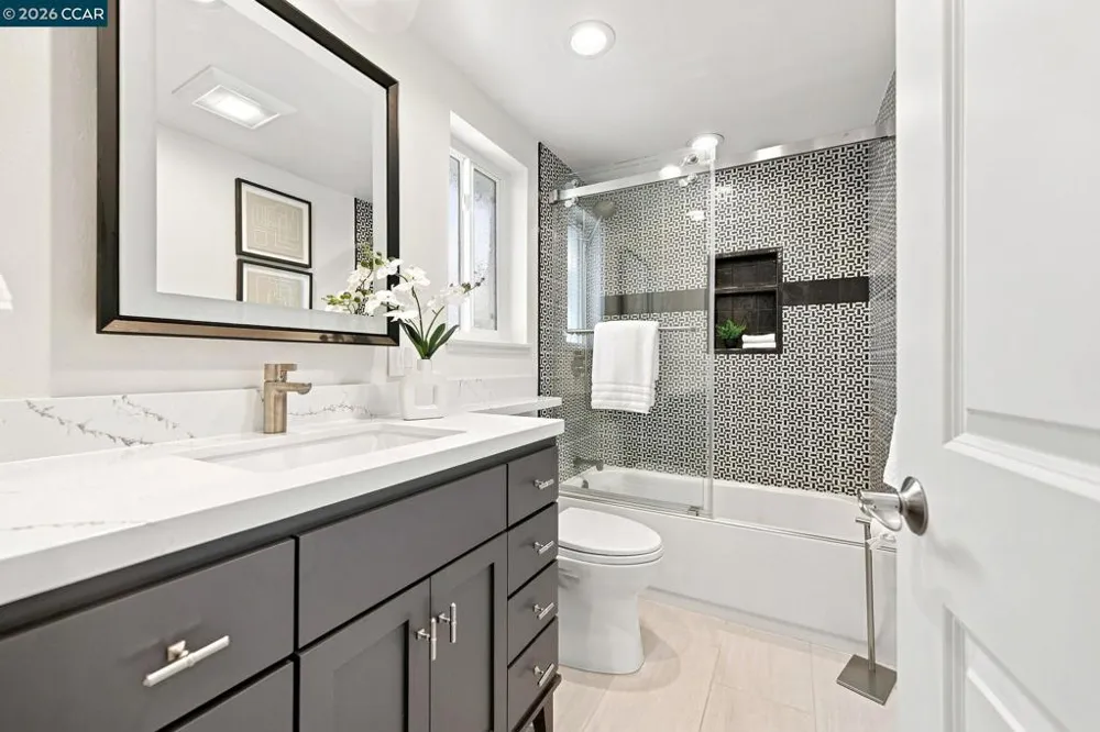 79 Fountainhead Ct Martinez, CA 94553