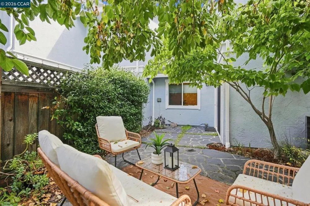 79 Fountainhead Ct Martinez, CA 94553
