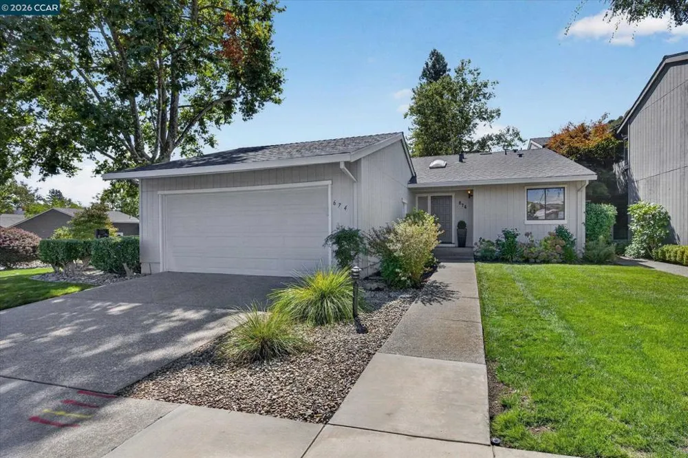 674 Augusta Drive Moraga, CA 94556