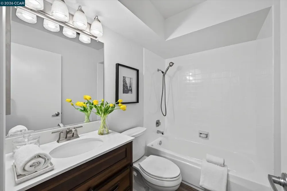 674 Augusta Drive Moraga, CA 94556