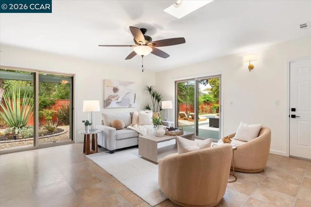 31 Rogers Ct Pleasant Hill, CA 94523
