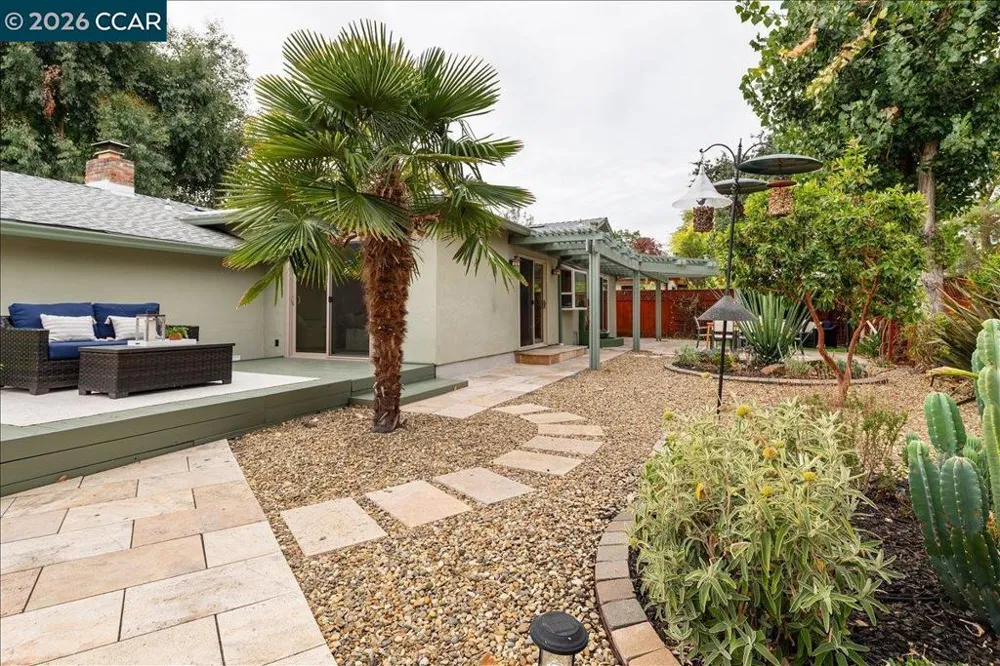 31 Rogers Ct Pleasant Hill, CA 94523