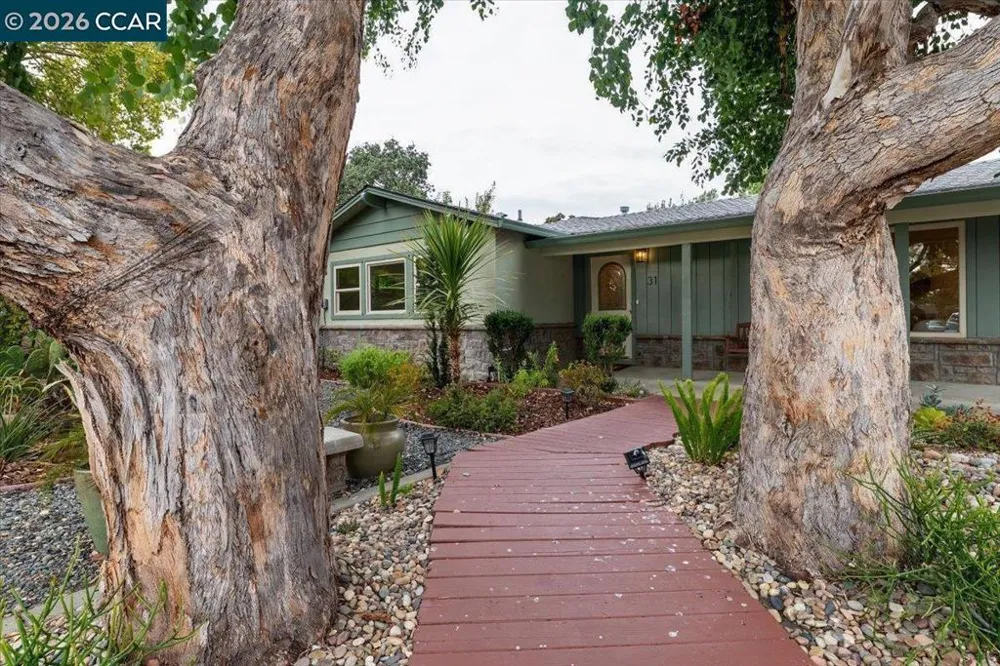 31 Rogers CT Pleasant Hill, CA 94523