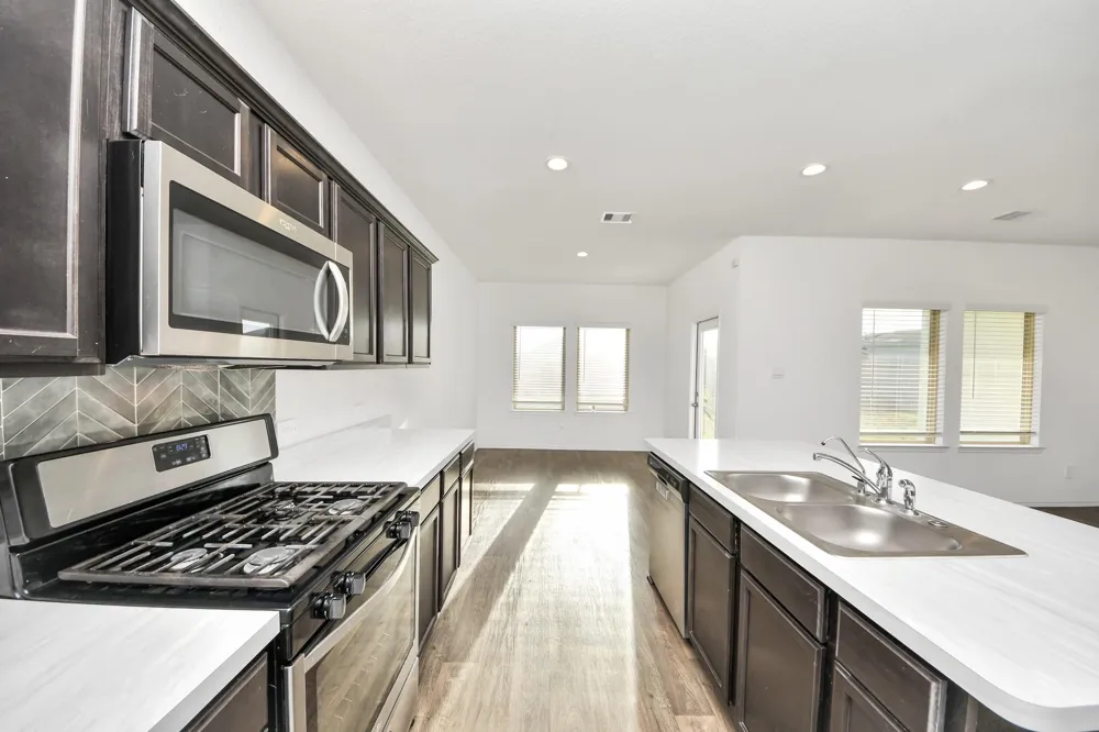 5122 Hedgerose Lane Katy, TX 77449