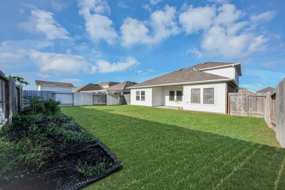 5122 Hedgerose Lane Katy, TX 77449