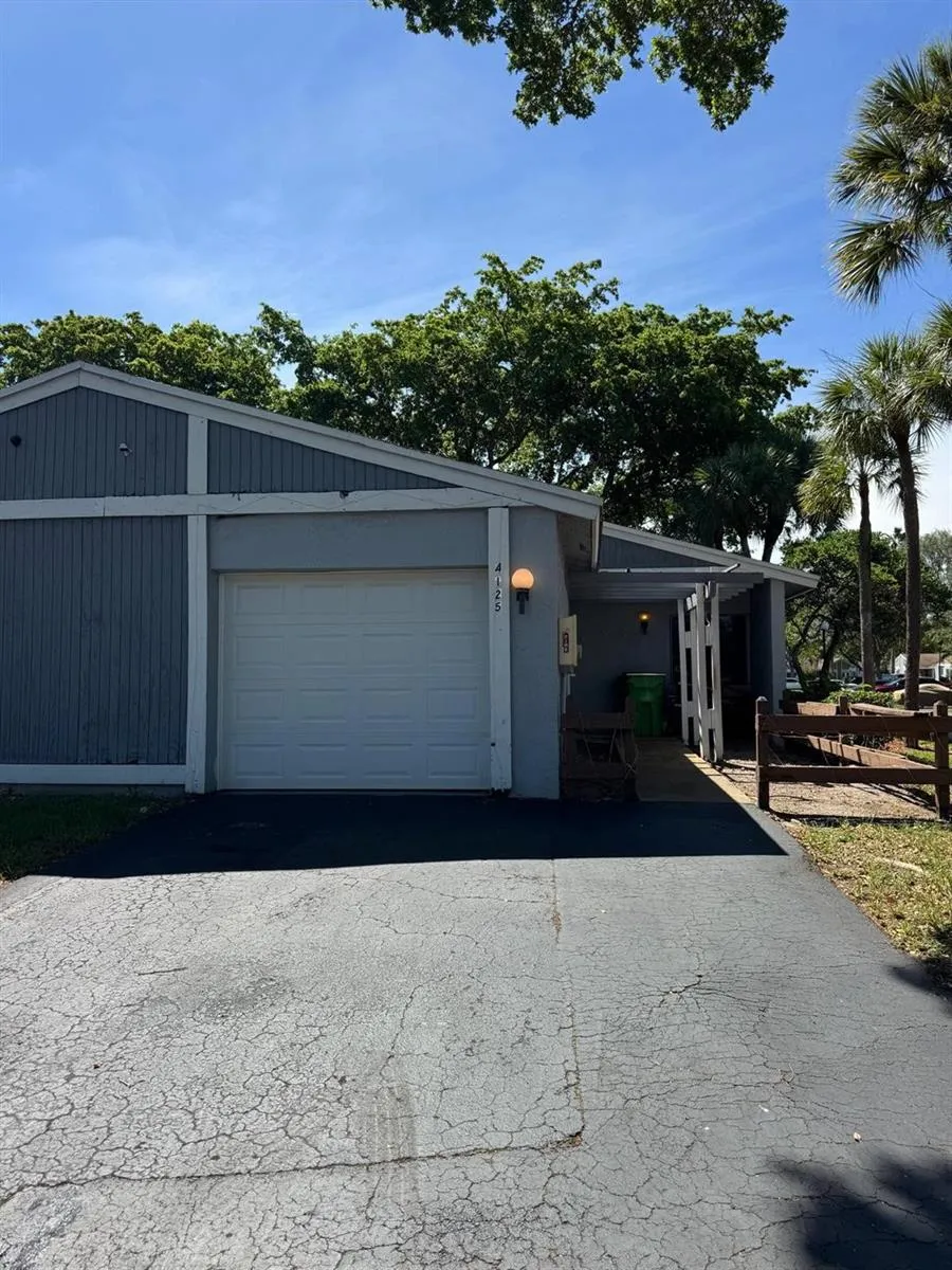 4125 NW 78TH AVENUE Sunrise, FL 33351