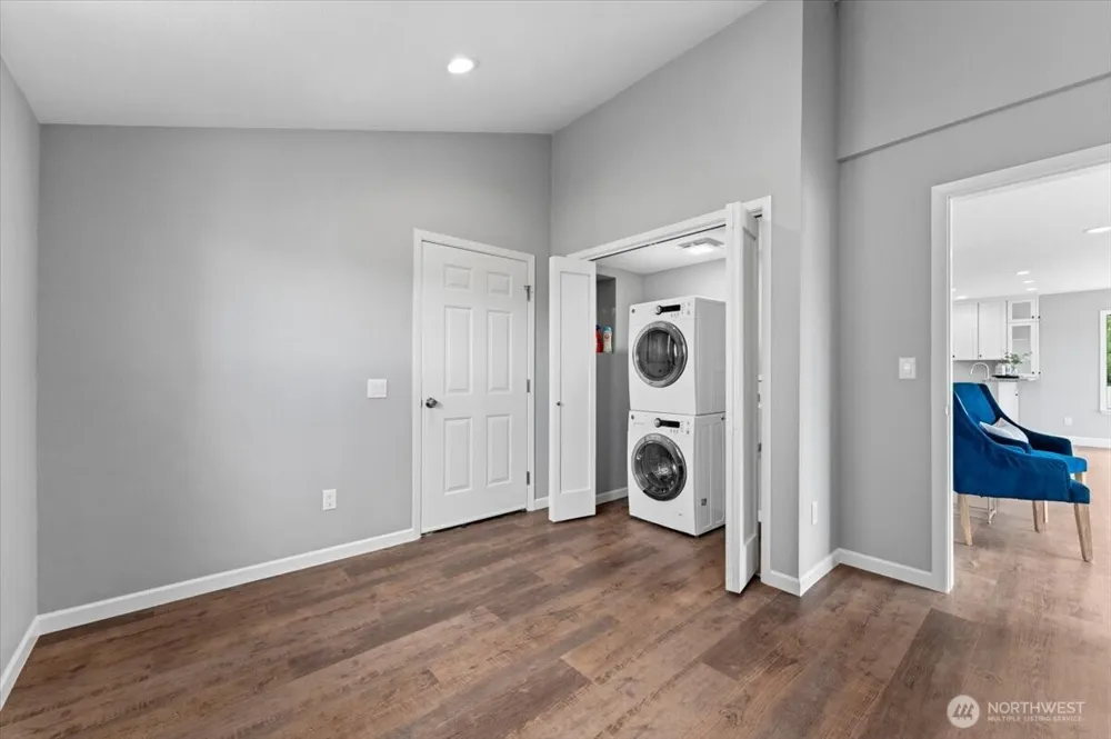 4124 Lakeview Place Chelan, WA 98816