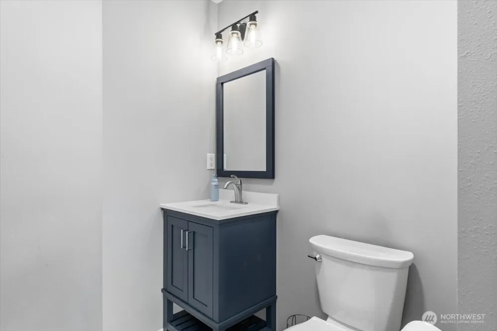4124 Lakeview Place Chelan, WA 98816