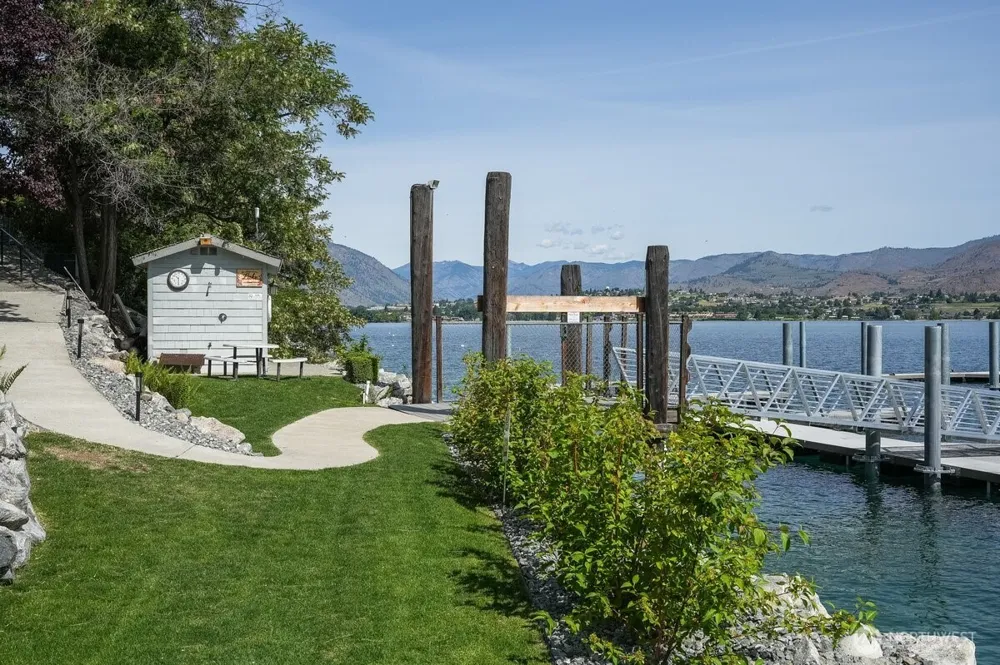 4124 Lakeview Place Chelan, WA 98816