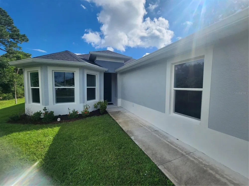 2728 CANOE LANE North Port, FL 34286