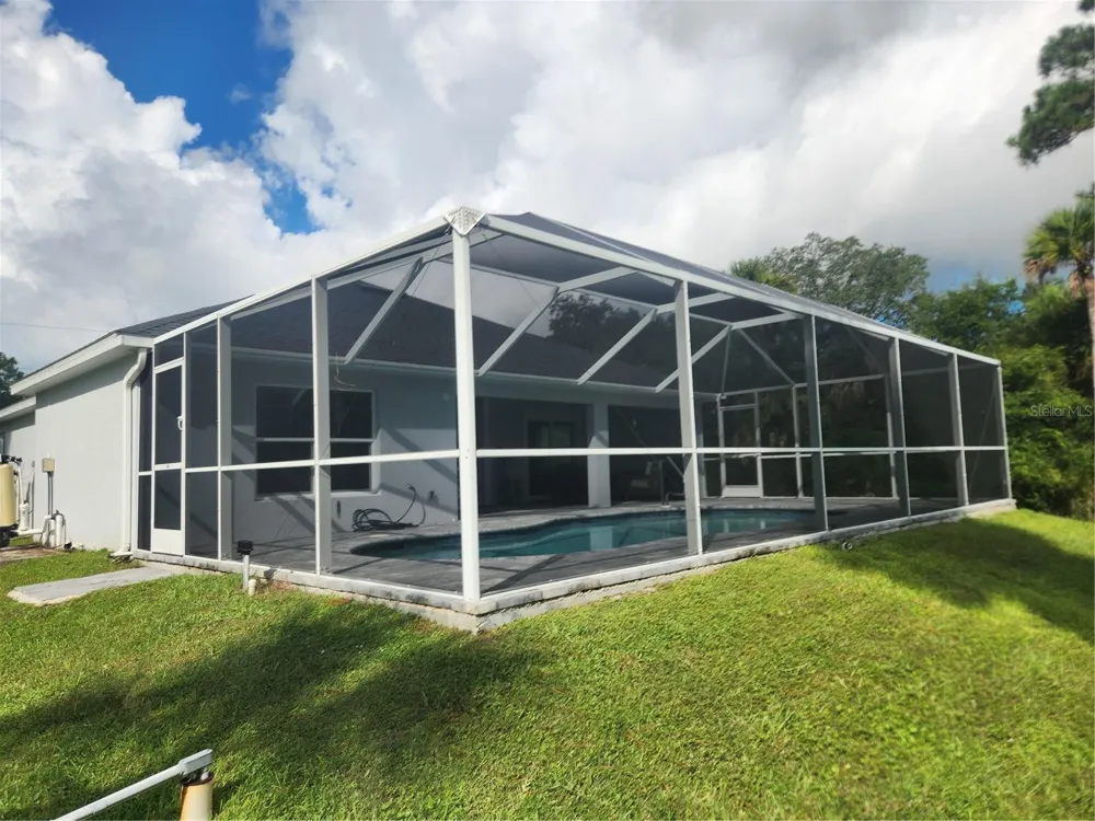 2728 CANOE LANE North Port, FL 34286