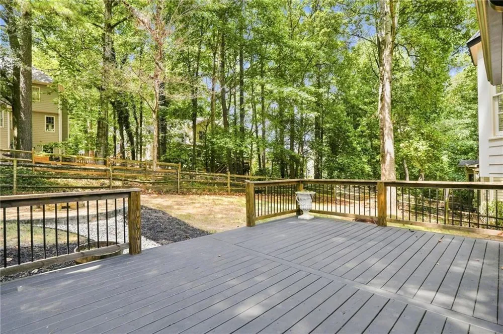 657 Wedgewood Drive Woodstock, GA 30189