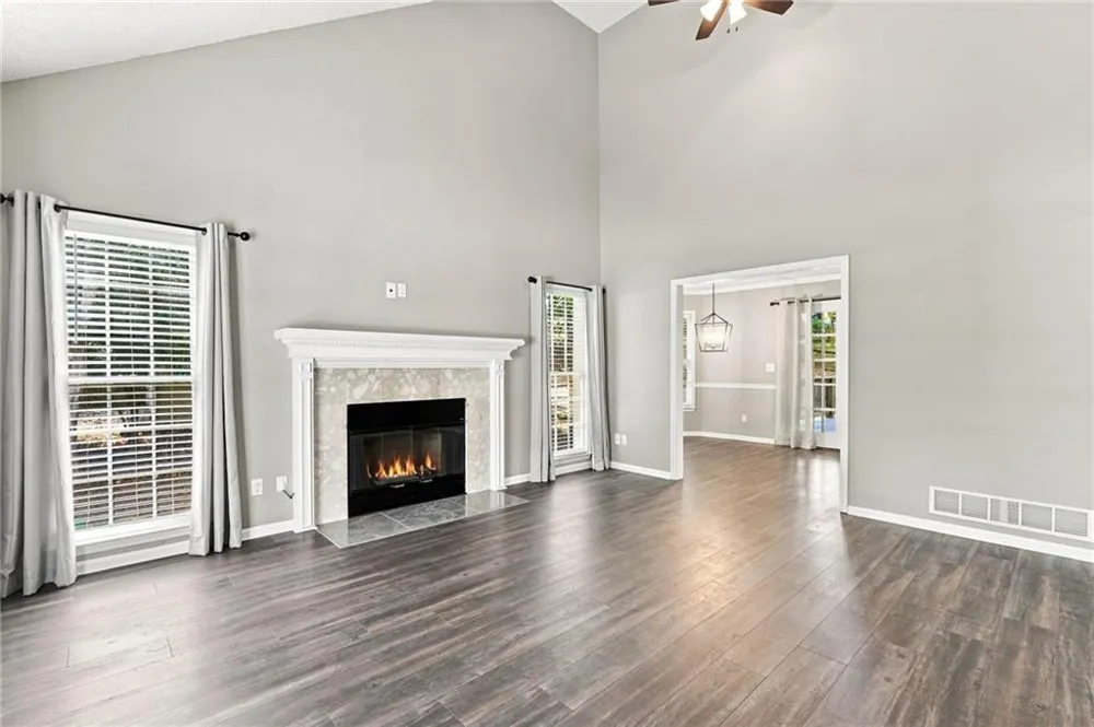 657 Wedgewood Drive Woodstock, GA 30189