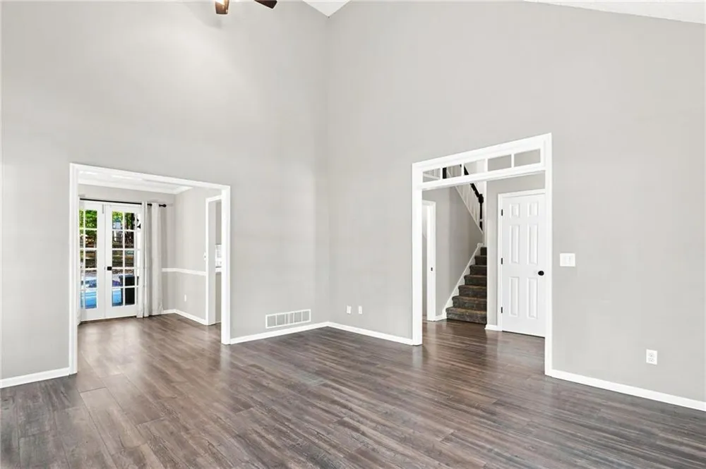 657 Wedgewood Drive Woodstock, GA 30189
