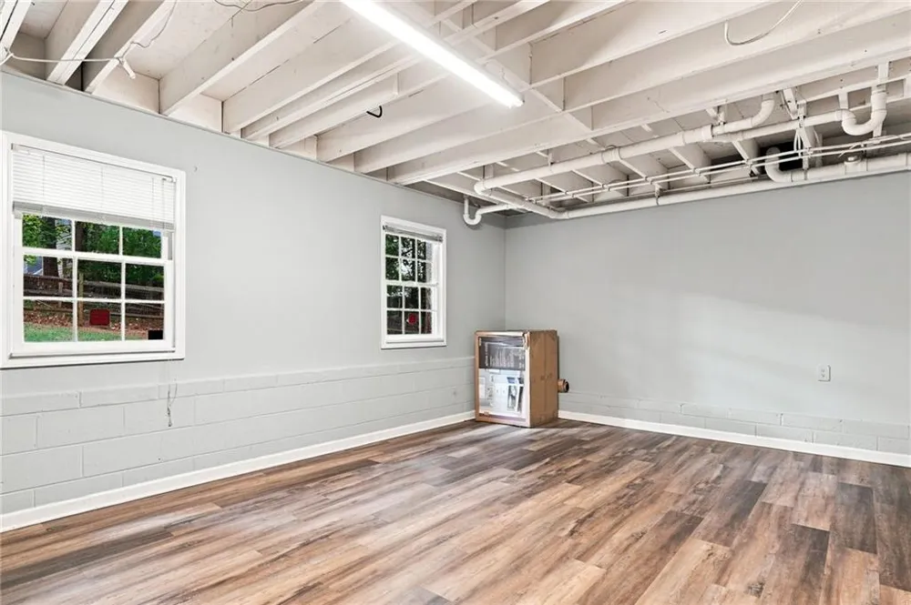657 Wedgewood Drive Woodstock, GA 30189