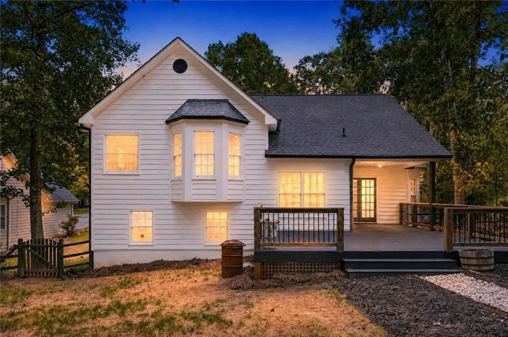 657 Wedgewood Drive Woodstock, GA 30189
