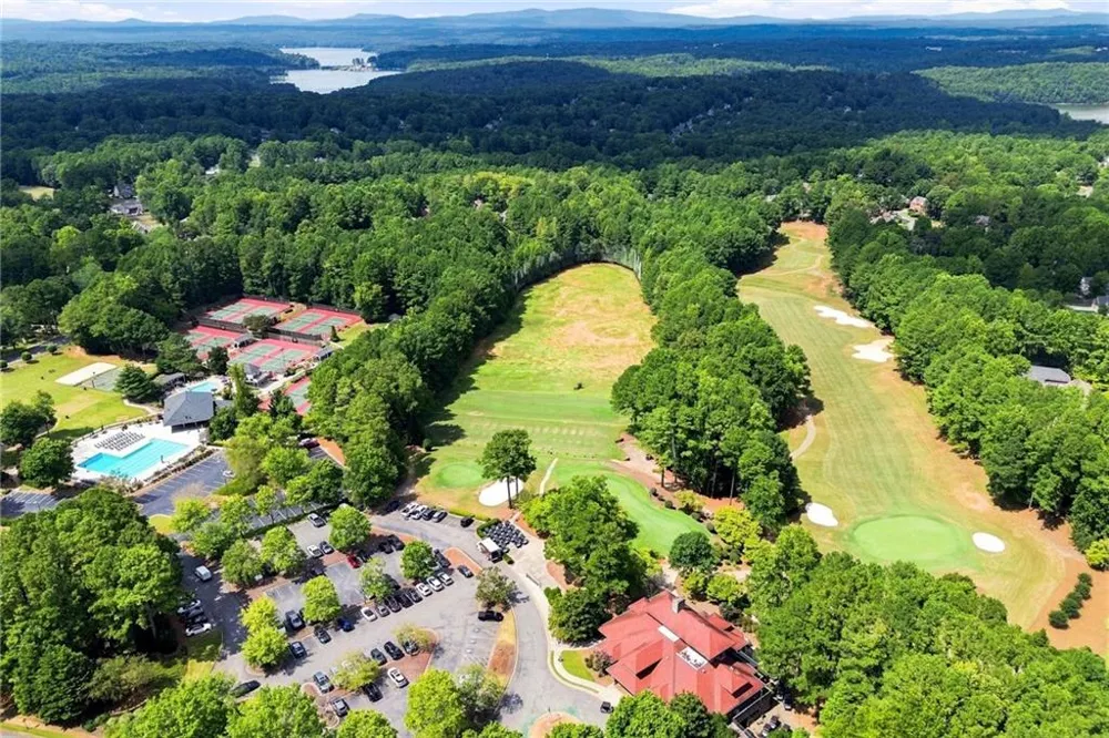 657 Wedgewood Drive Woodstock, GA 30189