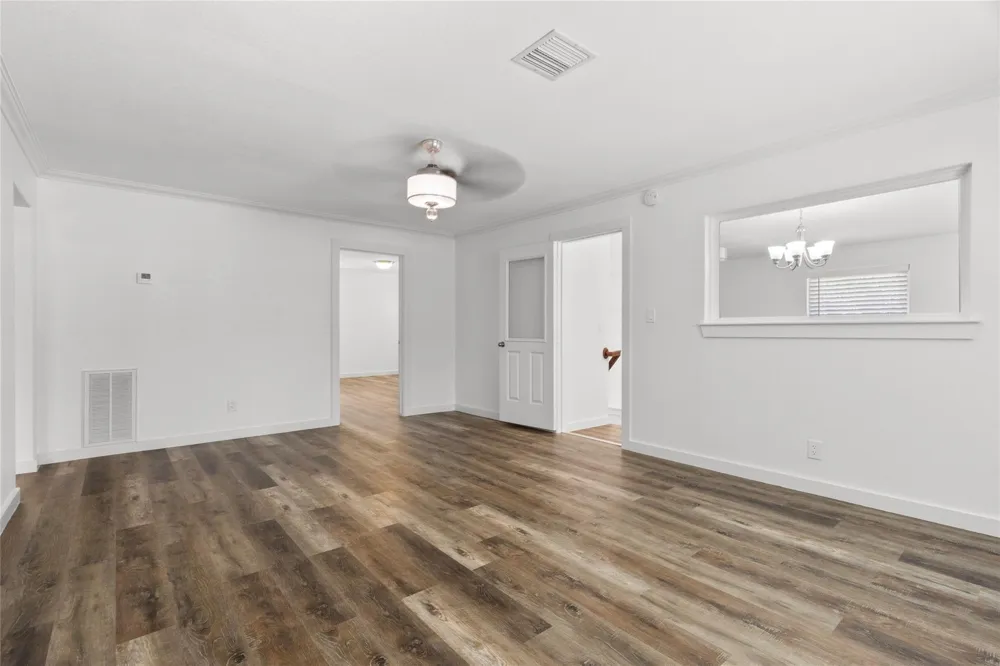 118 Waterwood Drive Huffman, TX 77336
