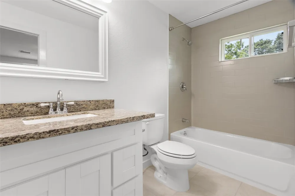 118 Waterwood Drive Huffman, TX 77336