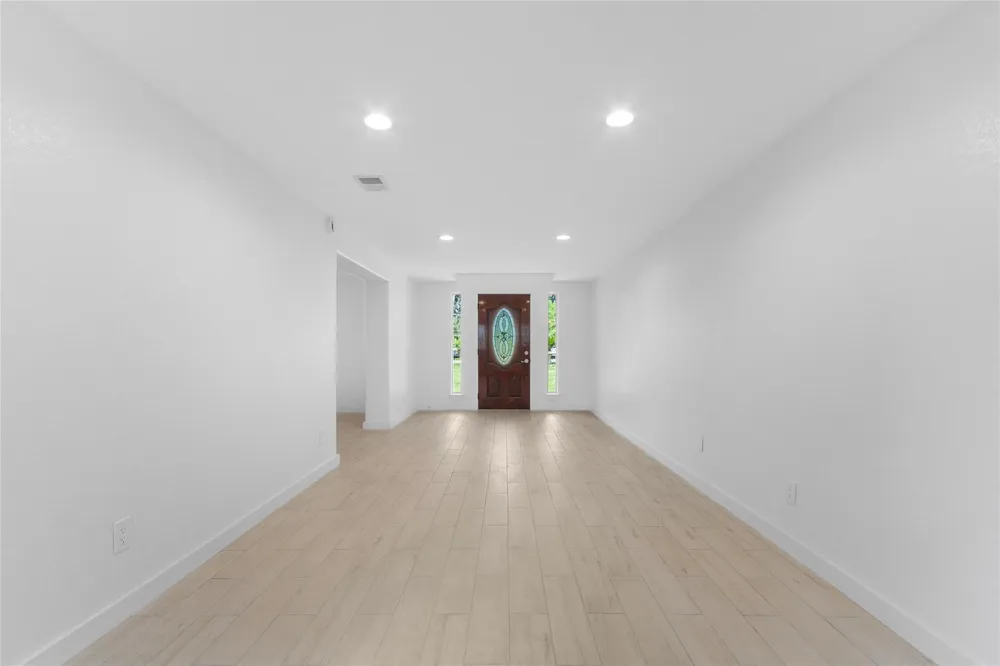 118 Waterwood Drive Huffman, TX 77336