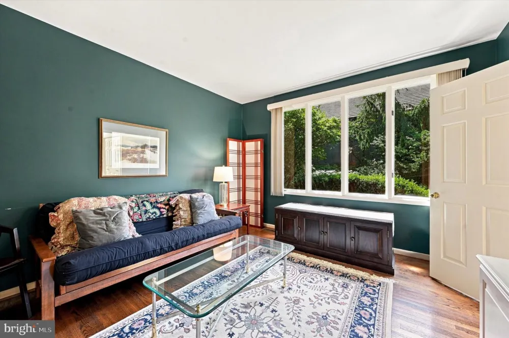 34 SOUTHRIDGE DRIVE Kennett Square, PA 19348