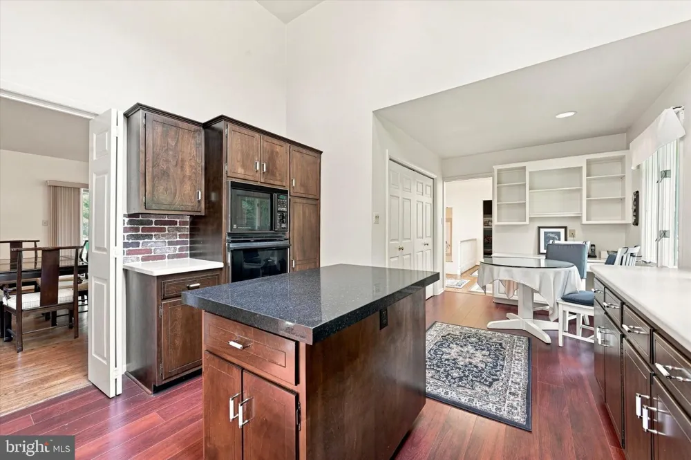 34 SOUTHRIDGE DRIVE Kennett Square, PA 19348