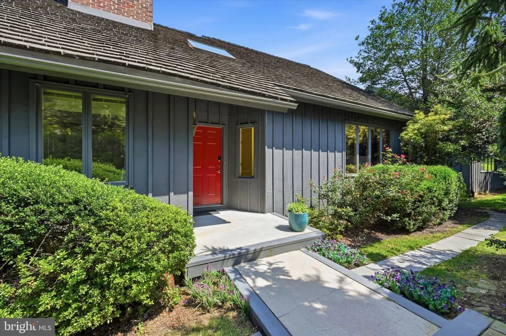 34 SOUTHRIDGE DRIVE Kennett Square, PA 19348