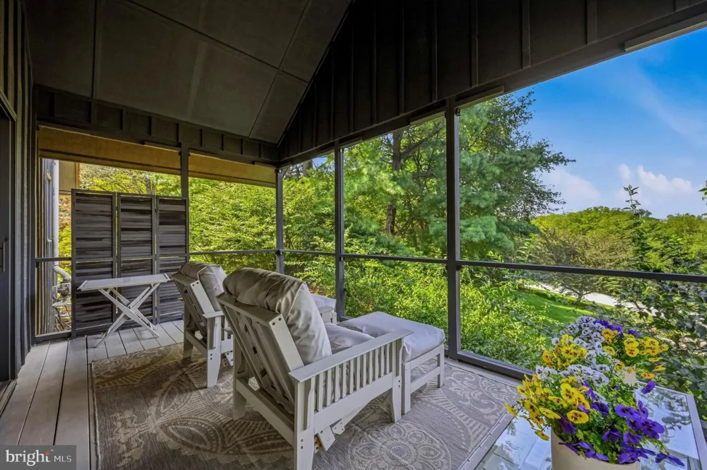 34 SOUTHRIDGE DRIVE Kennett Square, PA 19348
