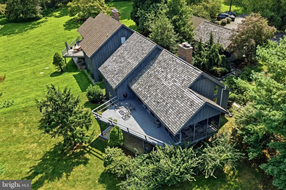 34 SOUTHRIDGE DRIVE Kennett Square, PA 19348