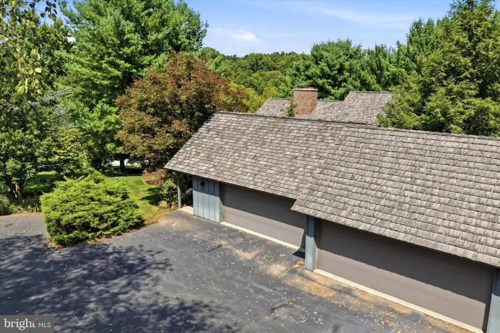 34 SOUTHRIDGE DRIVE Kennett Square, PA 19348