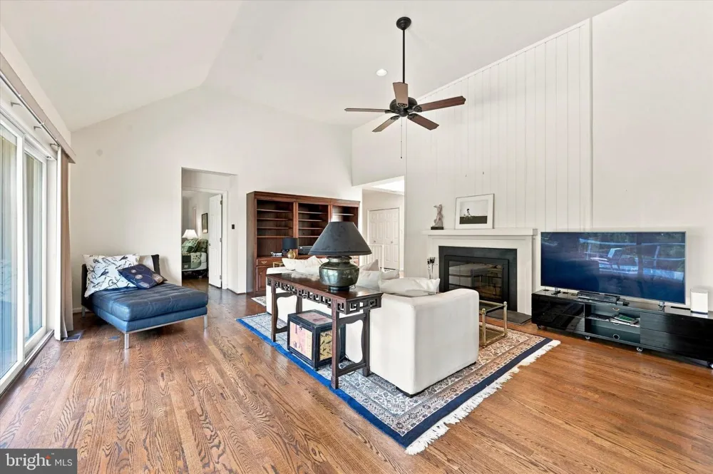 34 SOUTHRIDGE DRIVE Kennett Square, PA 19348